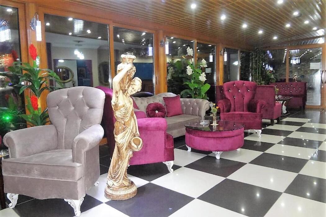 Linda Butik Otel Guemuelduer อิซมีร์ ภายนอก รูปภาพ